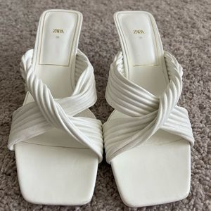 Zara Women’s White Kitten Heel Sandals